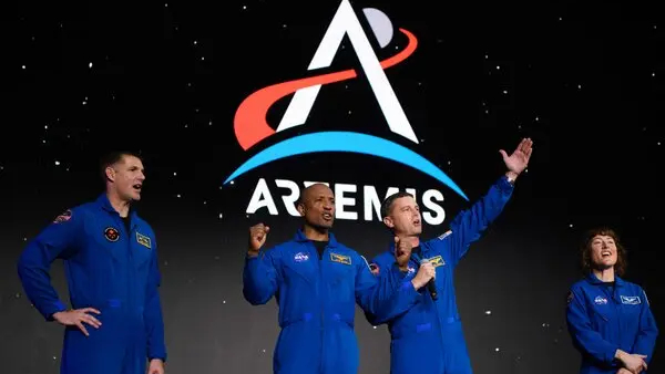 video-section-banner-image