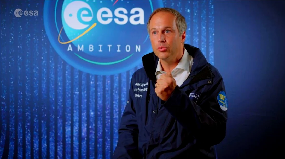 video-section-banner-image